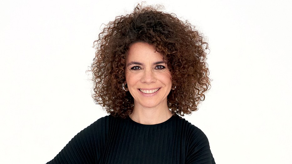 Mi az a morális reziliencia, miért értékelődik fel a jövőben az empátia fontossága és hogyan maradhatunk mentálisan stabilak egy széteső világban? Íme Al Ghaoui Hesna válasza