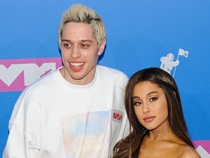 Na ne! Ariana Grande és Pete Davidson szakítottak