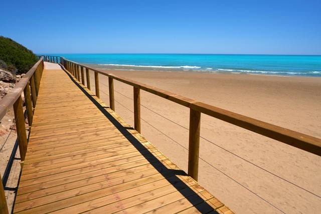 3+1 dolog, amit tudnod kell Castellónról, a Wizz Air új 3.190 Ft-os úti céljáról