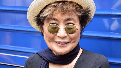 Nem lesz meztelenkedés a világ leghíresebb cicis naptárjában