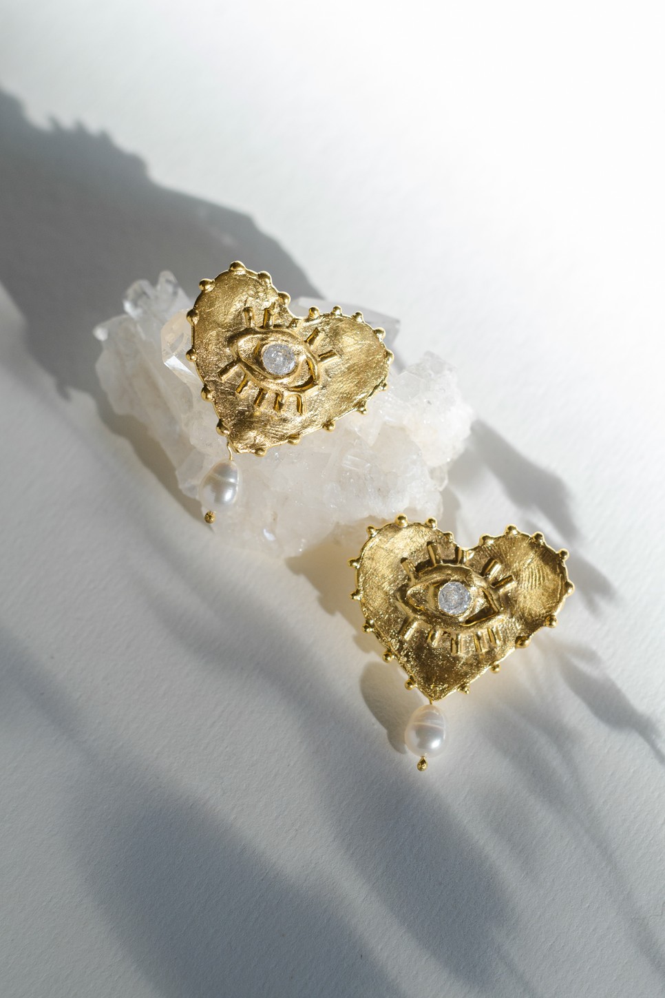 Az ékszerkollekciók mögött spirituális háttér is érezhető