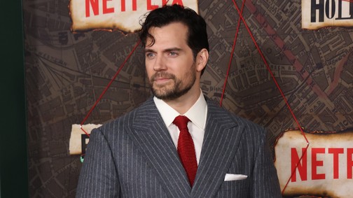 Minden, amit tudnod kell Henry Cavill kilépéséről a Vaják című sorozatból