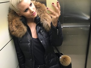 Lazán indul Metzker Viki a buliba