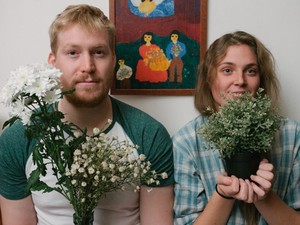 Íme az előadás, ami bonyolult párkapcsolati helyzeteket old meg humorral!