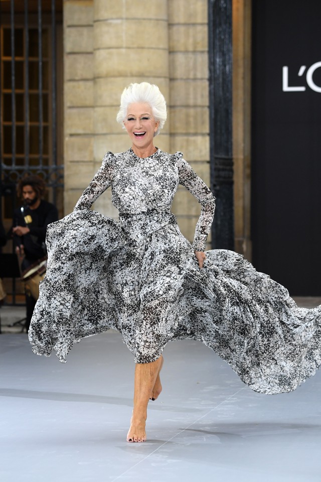 Helen Mirren elárulta, miért magabiztosabb 74 évesen, mint húszas éveiben