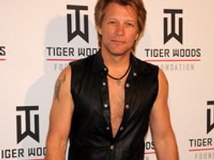 Jön a Bon Jovi parfüm az Avontól