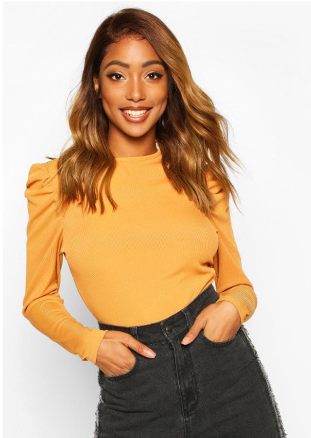 Boohoo sárga body 3200 Ft