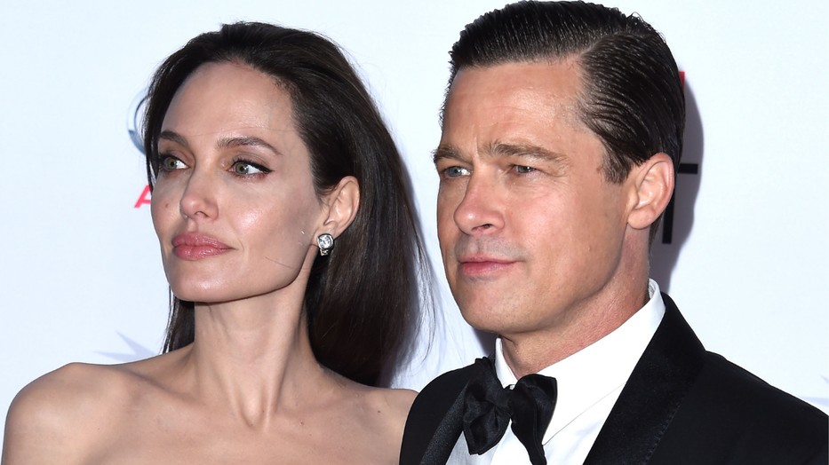 Angelina Jolie és Brad Pitt fia szörnyű motorbalesetet szenvedett