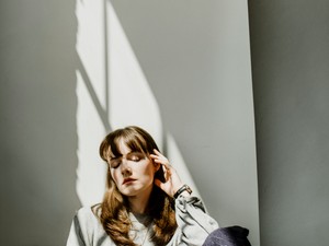 Székrekedés, fáradtság, hajhullás: azonnal fordulj orvoshoz, ha ezeket tapasztalod, komoly betegséget jelezhet a tested