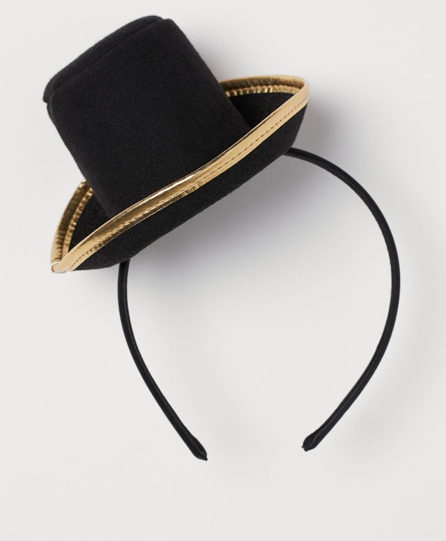 Kalapos hajráf - H&M - 1995 Ft