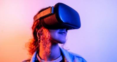 Romlásba visz, vagy az agyunk fejlődésének kulcseleme a VR-szemüveg?