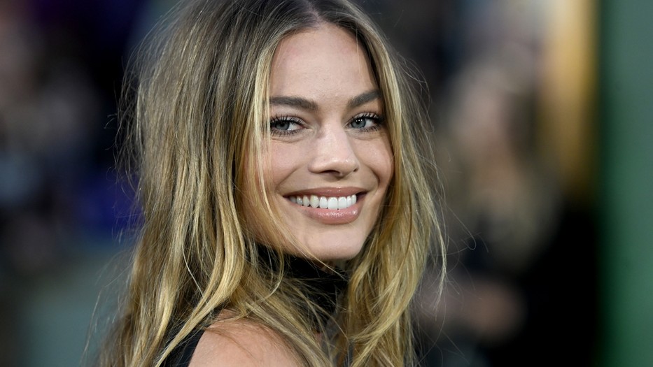 Egyszerűen odavagyunk Margot Robbie fantasztikus stílusáért