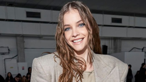 Palvin Barbara a Vivienne Westwood múzsája lett