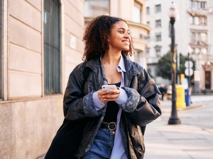 Kiderült, hány perccel kellene többet sétálnod és aludnod egy nap, hogy megelőzd a szívrohamot