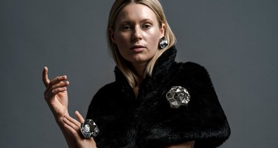 Ékszerbe zárt reflexiók - Ismerd meg Kocsor Eszter Sára ékszertervezőt