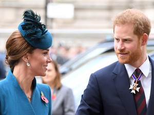 Nincs még baba: Harry herceg addig Kate Middleton oldalán