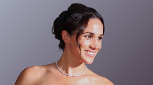 Meghan Markle-t újra koppintással vádolják a rajongók: ezért gúnyolódnak most Harry herceg feleségén