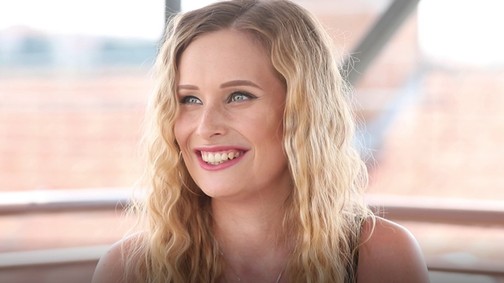 A GLAMOUR 2 szék rendhagyó adása: hogyan lehet bekerülni a Glamourhoz?