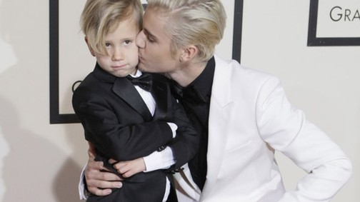 A Grammy legcukibb momentuma: Justin Bieber és 6 éves kistesója