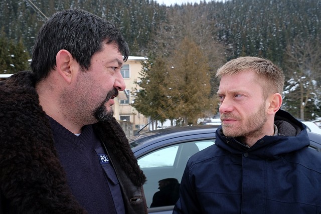 Izgalmas krimiben nyomozhatunk Erdély hátborzongató hegyei között