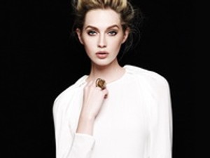 Axente Vanessa nyomdokain a magyar modell