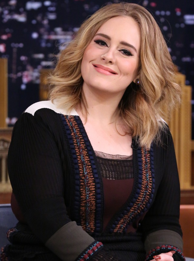 Adele 20 kilót fogyott, rajongói pedig teljesen kiakadtak új fotói miatt