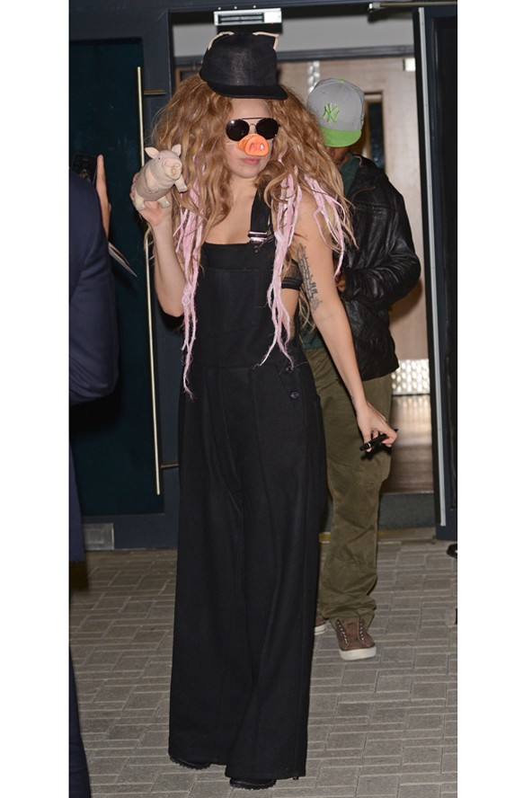 Lady Gaga London Swine