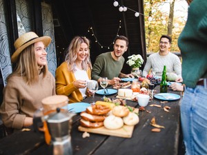 Reggelizz mint egy király – és indítsd a napod a legjobb reggelizőhely teraszán!