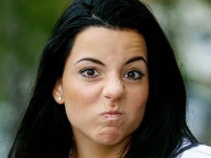 Kérdések? Válaszok - Illés Fanni tollából