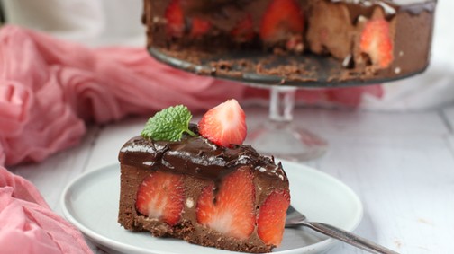 Ez a 15 perces, mennyei habtorta lesz a nyár slágere