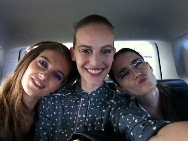 Egyik show-ról a másikra