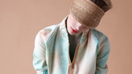 Tomcsányi Dóri az élénk színek szerelmese