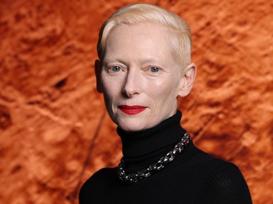 65 éves lett Tilda Swinton, a mozi kaméleonja, aki továbbra is határokat feszeget