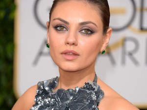 Mila Kunis szuper formában a szülés után