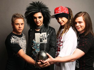 Emlékszel még a Tokio Hotel frontemberére? Elképesztően sokat változott az elmúlt 20 évben