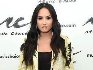 Demi Lovato először szólalt meg drogtúladagolása óta