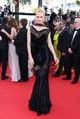 Ez a Poppy Delevingne által viselt John Galliano ruha igazi végzet asszonya választás: kellően rejtélyes és végtelenül kifinomult.