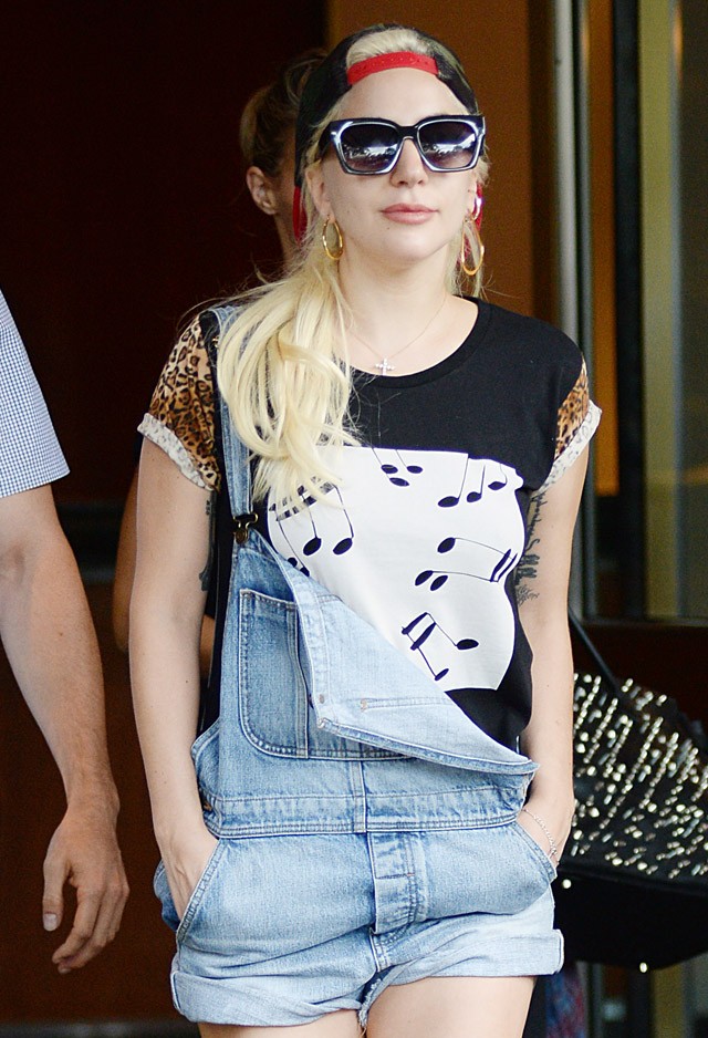 lady gaga, popsztár, utcai stílus, stílusa, extrém