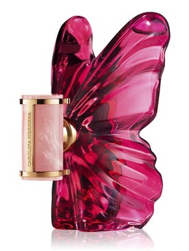 La Bomba edp CAROLINA HERRERA 50 000 Ft/50 ml (1000 Ft/1 ml) a Marionnaud üzleteiben és online - GLAMOUR kuponnal, 30% kedvezménnyel 35 000 Ft, minimum 2 teljes árú termék vásárlása esetén 