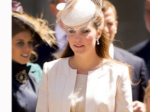 Kate Middleton és Vilmos már nevet is választottak a kis jövevénynek!