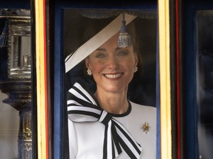 Itt a bizonyíték, hogy Katalin hercegné olyan anya, amilyet még nem látott a királyi család