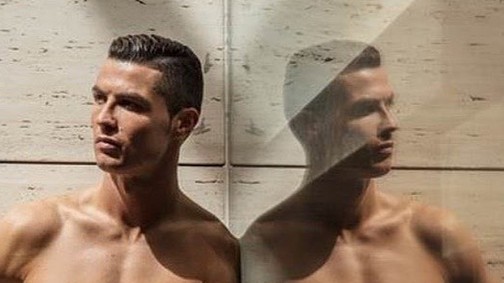 Cristiano Ronaldo teste olyan izmos, hogy tökéletesebbet rajzolni se lehetne!