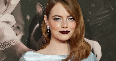 Hűha: Emma Stone mesebeli jégkirálynő ebben a ruhába