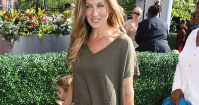Sarah Jessica Parker sikkes lazán a U.S Openen kislányaival