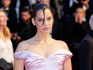 Palvin Barbara új videója maga az álom: a magyar modellről káprázatos felvétel készült