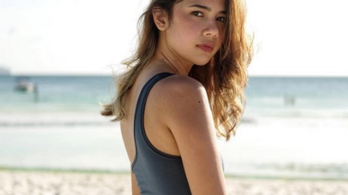 A bikinimodell Instagram-sztár végre felvállalta magát, posztolt a striáiról