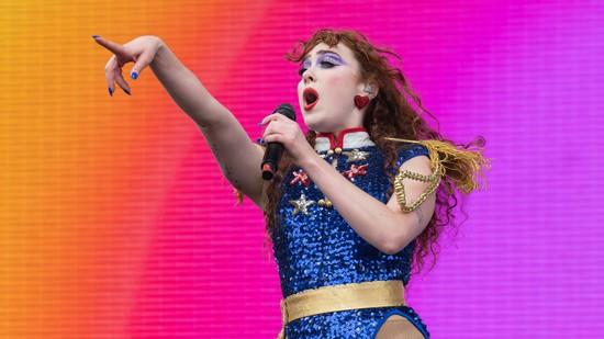 Mégis ki az a Chappell Roan, akit nem érdemes kihagyni a Szigeten?