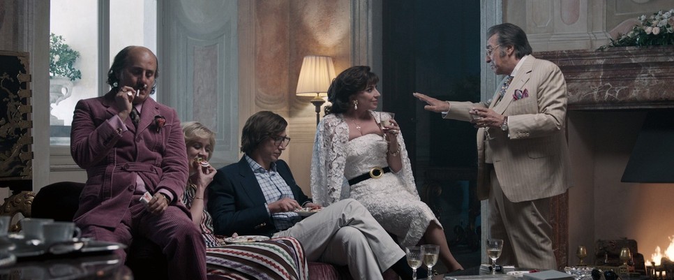 Titkos részletek a Gucci-ház forgatásáról: “Másfél évig úgy éltem, mint Reggiani. Kilenc hónapon át akcentussal beszéltem”