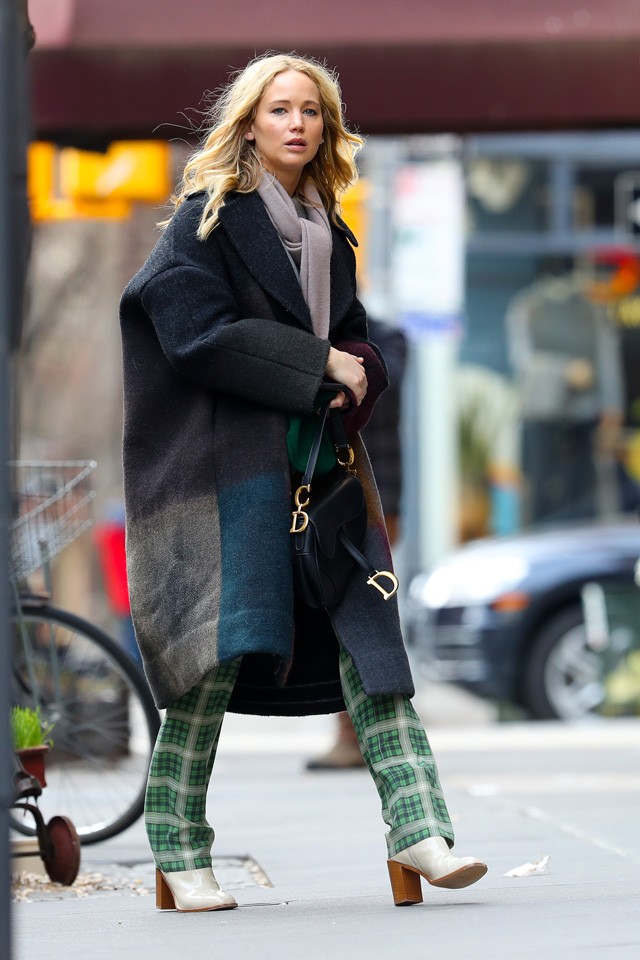 Jennifer Lawrence olyan jól nézett ki az utcán, hogy eltátod a szád