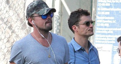 Képek elalváshoz: Orlando Bloom és Leonardo DiCaprio pancsolnak